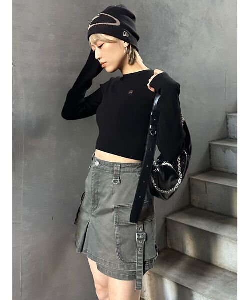 MURUA（ムルーア）の「ロゴモチーフギャザーショルダーバッグ（ショルダーバッグ・レディース・ブラック/シルバー・FREE）」の6枚目の写真