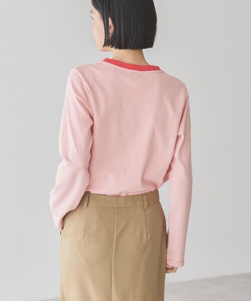 AMERICAN HOLIC(アメリカンホリック)の「クルーネックカットプルオーバー(Tシャツ/カットソー・レディース・オフホワイト/ブラック/イエロー/レッド・L/M/S)」の16枚目の写真