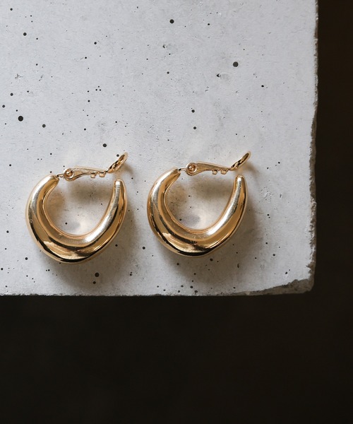 select MOCA（セレクトモカ）の「カーブラインメタルイヤリング（イヤリング・レディース・ゴールド/シルバー・FREE）」の10枚目の写真