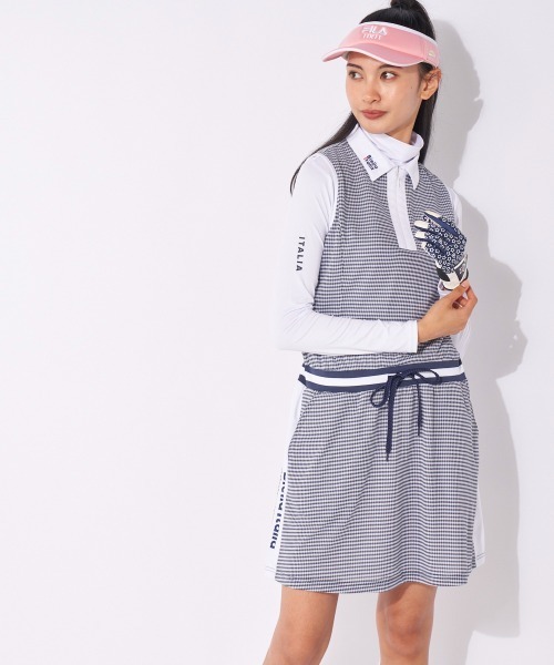 FILA GOLF(フィラゴルフ )の「チェック柄ノースリーブワンピース(ショート丈インナーシャツセット)(ワンピース・レディース・レッド/ネイビー・MEDIUM/LARGE/X-LARGE)」の3枚目の写真