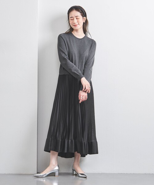 UNITED ARROWS（ユナイテッドアローズ）の「コンビ プリーツ ワンピース（ワンピース・レディース・ネイビー/ダークグレー・FREE）」の4枚目の写真