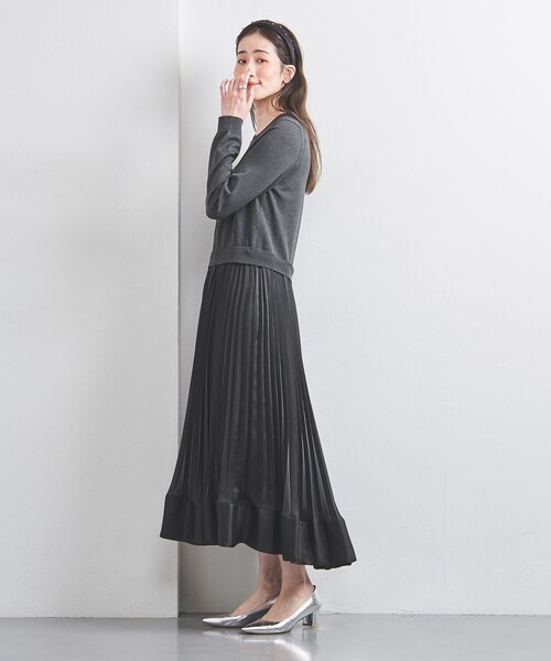 UNITED ARROWS（ユナイテッドアローズ）の「コンビ プリーツ ワンピース（ワンピース・レディース・ネイビー/ダークグレー・FREE）」の5枚目の写真