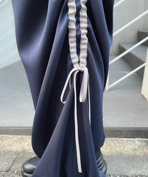 F i.n.t（フィント）の「ドロストリボントラックパンツ/fint　フィント（その他パンツ・レディース・グレー/ネイビー・FREE）」の6枚目の写真
