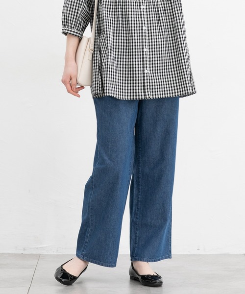 Honeys（ハニーズ）の「デニムイージーパンツ（デニムパンツ・レディース・ブラック/ライトブルー/ライトインディゴブルー/アイボリー・M/LL/L/3L/S）」の14枚目の写真