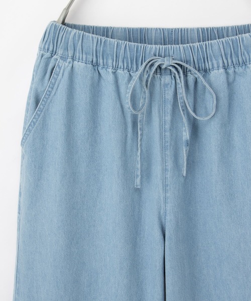 Honeys（ハニーズ）の「デニムイージーパンツ（デニムパンツ・レディース・ブラック/ライトブルー/ライトインディゴブルー/アイボリー・M/LL/L/3L/S）」の18枚目の写真