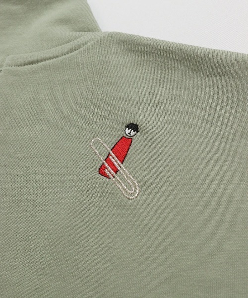 STUDIO PICONE（スタジオピッコーネ）の「【オンラインストア・店舗限定商品】裏毛ハイネックジップスウェット（スウェット・レディース・ネイビー/カーキ・M/L）」の10枚目の写真