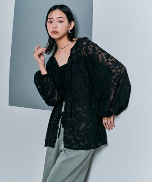 W:Huku（フーク）の「【W:Huku / ジャガード レース】シアー リボン 2way ブラウス（シャツ/ブラウス・レディース・オフホワイト/ブラック/ライトグレー・M/L）」の19枚目の写真