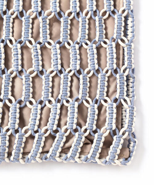 NATURAL BEAUTY BASIC（ナチュラルビューティーベーシック）の「◇【Oggi掲載】バイカラーマクラメトートバッグ（トートバッグ・レディース・ブラック/ベージュ/ラベンダー・ﾌﾘ-）」の7枚目の写真