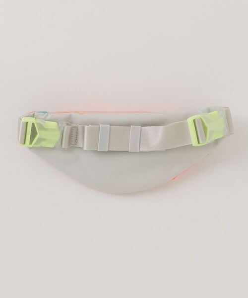 NIKE(ナイキ)の「NIKE NK HERITAGE S WSTPCK - JELLY / ナイキ ヘリテージ S WSTPCK - JELLY 【SP】(ボディバッグ/ウエストポーチ・メンズ・マルチ/パープル/ブルー・ONE SIZE)」の16枚目の写真