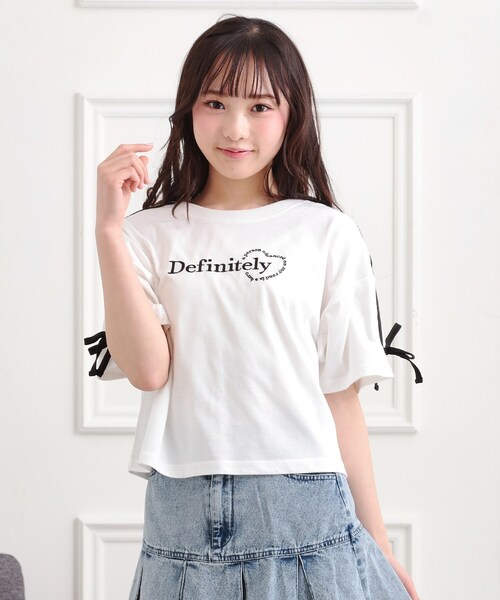 PINK-latte（ピンクラテ）の「袖ラインリボンTシャツ（Tシャツ/カットソー・キッズ・ライトパープル/オフホワイト/ブラック・16/15 /14/13）」の2枚目の写真