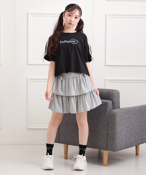 PINK-latte（ピンクラテ）の「袖ラインリボンTシャツ（Tシャツ/カットソー・キッズ・ライトパープル/オフホワイト/ブラック・16/15 /14/13）」の6枚目の写真