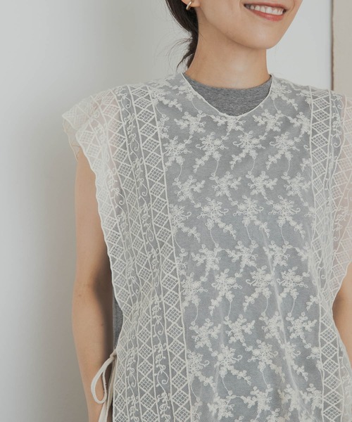 URBAN RESEARCH DOORS（アーバンリサーチドアーズ）の「2WAYレースカバー（ストール/ショール・レディース・ナチュラル・ONE）」の9枚目の写真