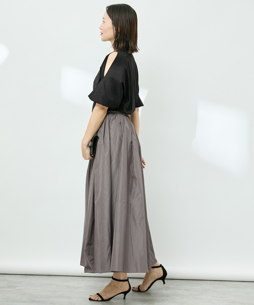 VERMEIL par iena（ヴェルメイユパーイエナ）の「ショールスリットカットソー（Tシャツ/カットソー・レディース・ホワイト/ブラック/チャコールグレー・FREE）」の7枚目の写真