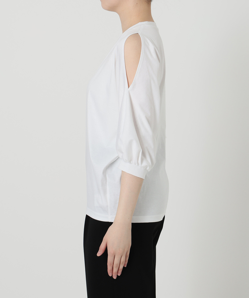 VERMEIL par iena（ヴェルメイユパーイエナ）の「ショールスリットカットソー（Tシャツ/カットソー・レディース・ホワイト/ブラック/チャコールグレー・FREE）」の22枚目の写真