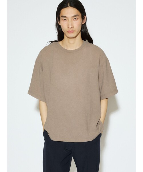 MIDIUMISOLID(ミディウミソリッド)の「MIDIUMISOLID Men’s ハーフスリーブシアーベーシックプルオーバー(Tシャツ/カットソー・メンズ・ベージュ/ブラック・48)」の1枚目の写真