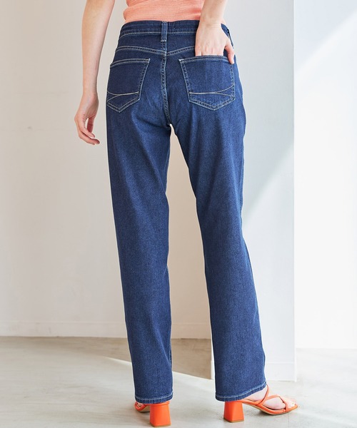 SOMETHING(サムシング)の「SOMETHING SUMMER COOL 涼しいストレートデニムパンツ【涼】(デニムパンツ・レディース・ダークインディゴブルー/ライトカーキ/ブルー・26/27/28/29/30)」の6枚目の写真