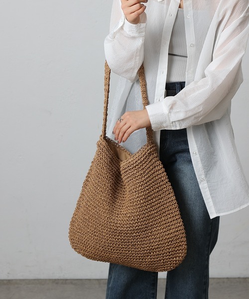 COLONY 2139（コロニートゥーワンスリーナイン）の「ソフトペーパーワンショルダーバッグ（ショルダーバッグ・レディース・ベージュ/ブラウン・FREE）」の6枚目の写真