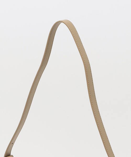 UNITED ARROWS(ユナイテッドアローズ)の「COMFY メッシュ ミニショルダーバッグ(ショルダーバッグ・レディース・ブラック/ベージュ・FREE)」の18枚目の写真