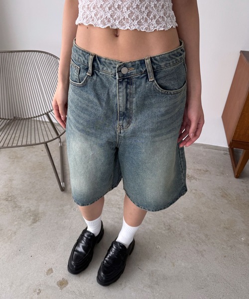 FOLLOWIN（フォロウィン）の「【サイズが選べるハーフパンツ】【 2color ／ ３size】ヴィンテージライクベーシックハーフデニムパンツ（デニムパンツ・レディース・ブルー系その他/ブルー・MEDIUM/SMALL/LARGE）」の6枚目の写真