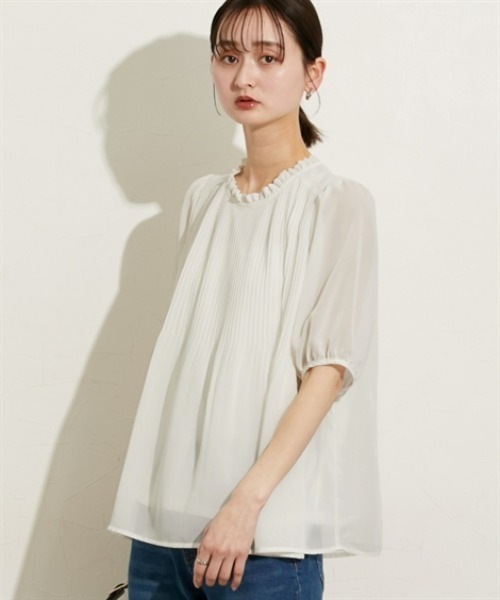 nissen（ニッセン）の「【ＵＶカット・防汚・花粉防止】プリーツフリル半袖ブラウス（シャツ/ブラウス・レディース・ネイビー/グレー/オフホワイト・M/L/LL）」の2枚目の写真