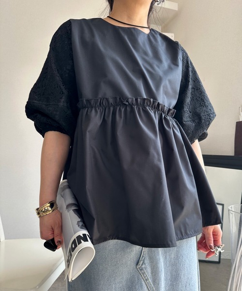 deux amour(ドゥーザムール)の「袖レース腰切り替えTシャツ(Tシャツ/カットソー・レディース・ホワイト/ブラック・M~L)」の14枚目の写真