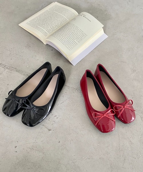 MYMOOD.（マイムード）の「エナメル リボンパンプス ローヒールパンプス（パンプス・レディース・ブラック/レッド・23.5cm/24.5cm）」の7枚目の写真