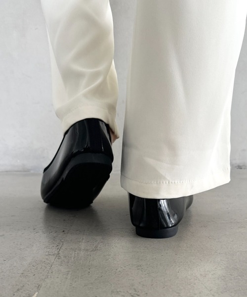 MYMOOD.（マイムード）の「エナメル リボンパンプス ローヒールパンプス（パンプス・レディース・ブラック/レッド・23.5cm/24.5cm）」の11枚目の写真