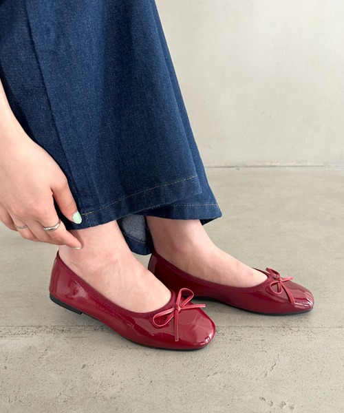 MYMOOD.（マイムード）の「エナメル リボンパンプス ローヒールパンプス（パンプス・レディース・ブラック/レッド・23.5cm/24.5cm）」の20枚目の写真