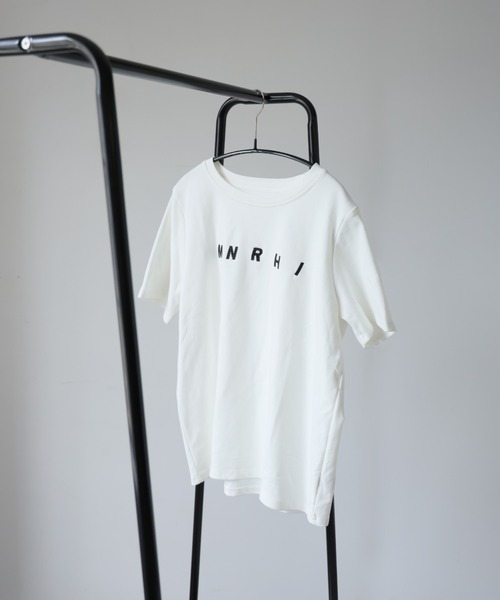 Girly Doll(ガーリードール)の「刺繍フロントロゴTシャツ(Tシャツ/カットソー・レディース・ブラック/ダークグレー/ホワイト・F)」の14枚目の写真