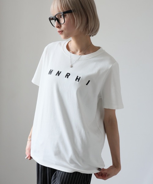 Girly Doll(ガーリードール)の「刺繍フロントロゴTシャツ(Tシャツ/カットソー・レディース・ブラック/ダークグレー/ホワイト・F)」の7枚目の写真