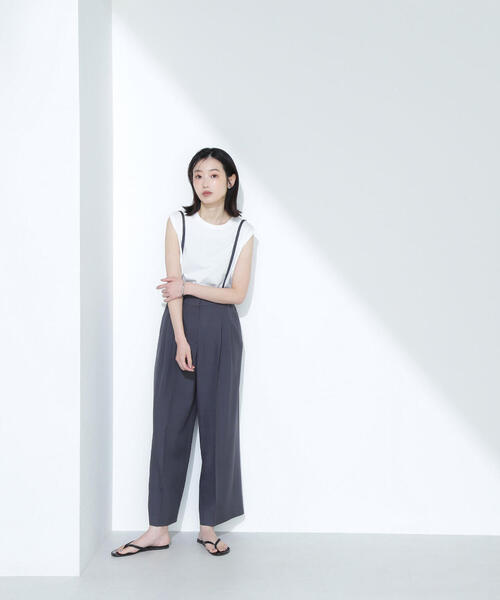 NATURAL BEAUTY BASIC(ナチュラルビューティーベーシック)の「◇【Oggi掲載】メタルプレートノースリーブカットソー(Tシャツ/カットソー・レディース・ブラック/チャコールグレー/オフホワイト/ダークブラウン・FREE)」の21枚目の写真