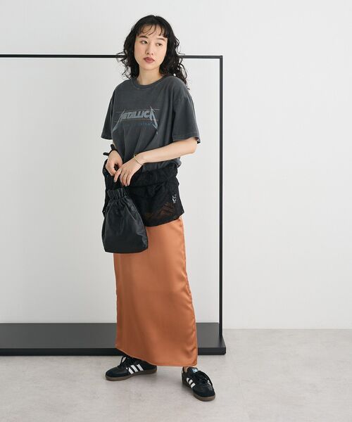 METALLICA（メタリカ）の「METALLICA TEE【ユニセックス】（Tシャツ/カットソー・レディース・チャコールグレー・FREE）」の6枚目の写真