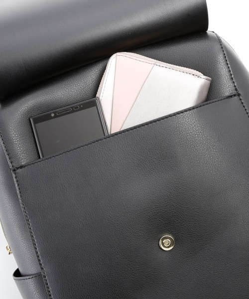 Legato Largo（レガートラルゴ）の「Legato Largo レガートラルゴ 軽量ボンディング リュック LG-P0114（バックパック/リュック・レディース・キャメル/ライトグレー/イエロー/ブラック/グレイッシュベージュ/アイボリー/オリーブ/ベージュ・FREE）」の13枚目の写真