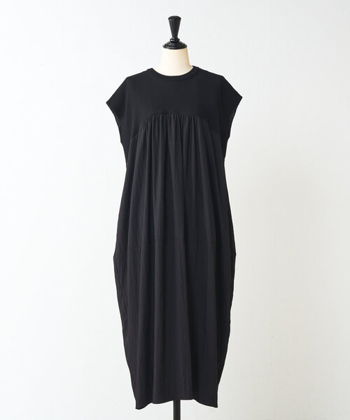 BEARDSLEY（ビアズリー）の「ニットコンビギャザーワンピ（ワンピース・レディース・ブラック・1/0）」の5枚目の写真
