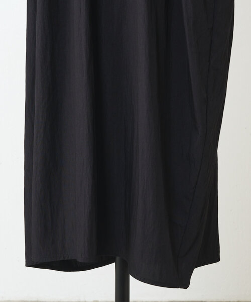 BEARDSLEY（ビアズリー）の「ニットコンビギャザーワンピ（ワンピース・レディース・ブラック・1/0）」の8枚目の写真