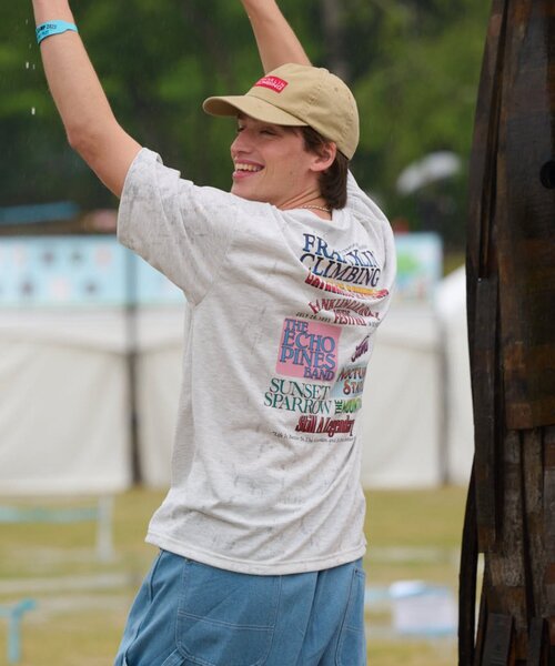 Franklin Climbing（フランクリンクライミング）の「【Franklin Climbing】 バックプリントフェスロゴTEE　多色柄（Tシャツ/カットソー・メンズ・ピンク/ライトグレー/オフホワイト・LARGE/MEDIUM）」の5枚目の写真