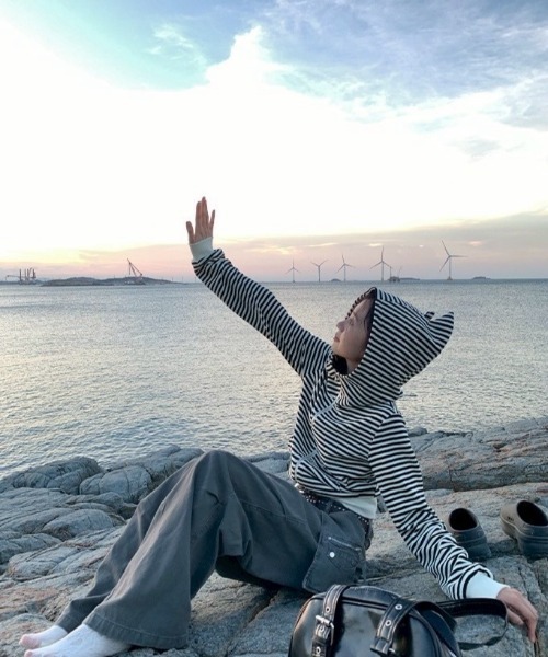 almo（アルモ）の「【LAMPOON】ボーダーキャットパーカー（パーカー・レディース・ホワイト・SMALL/MEDIUM/LARGE）」の3枚目の写真