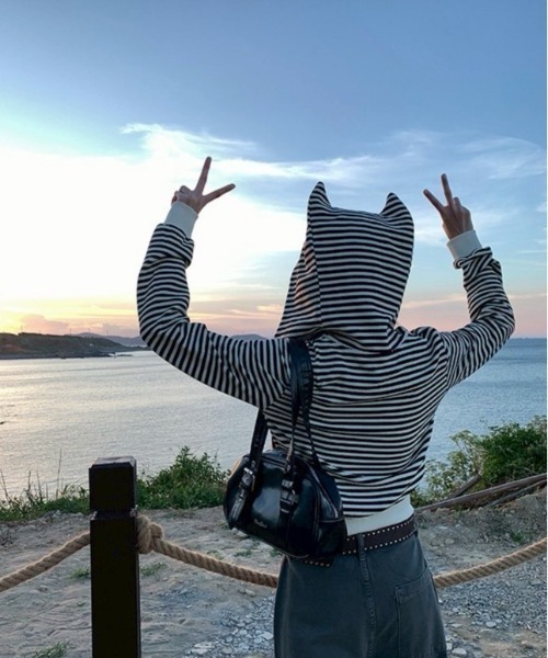 almo（アルモ）の「【LAMPOON】ボーダーキャットパーカー（パーカー・レディース・ホワイト・SMALL/MEDIUM/LARGE）」の4枚目の写真