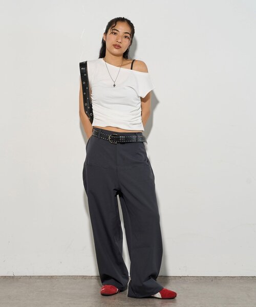 WHO'S WHO gallery（フーズフーギャラリー）の「【低身長・高身長対応/3サイズ】スラッシュポケットスラックス（スラックス・レディース・ネイビー/チャコールグレー/ブラック/ダークブラウン・SMALL/MEDIUM/LARGE）」の20枚目の写真