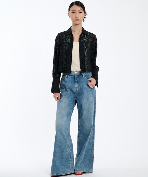 PUBLIC TOKYO(パブリックトウキョウ)の「PUBLICDENIM COOL WIDE(デニムパンツ・レディース・ライトグレー/ライトブルー・2/3/1)」の4枚目の写真