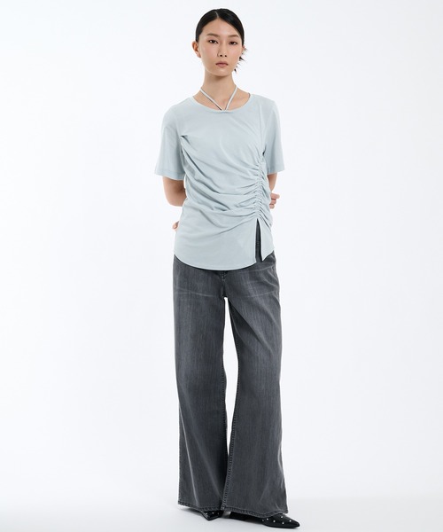 PUBLIC TOKYO(パブリックトウキョウ)の「PUBLICDENIM COOL WIDE(デニムパンツ・レディース・ライトグレー/ライトブルー・2/3/1)」の10枚目の写真