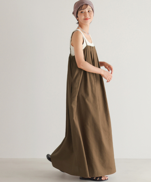 JOURNAL STANDARD relume（ジャーナルスタンダード　レリューム）の「【手洗い可能】着回し力抜群◎リネンコットンタックキャミワンピース（ワンピース・レディース・ブラウン/ブラック・FREE）」の2枚目の写真