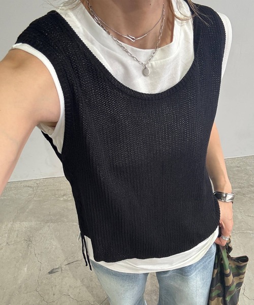 ISOOK（アイスー）の「ニットベスト＆ノースリーブTシャツセット (chiica original) / 2点セット サマーニット シアーニット タンクトップ 夏（ベスト・レディース・ブラック/ホワイト/ベージュ・FREE）」の14枚目の写真