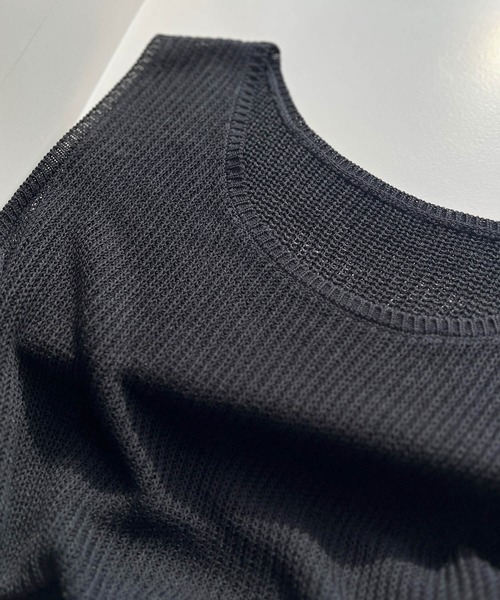 ISOOK（アイスー）の「ニットベスト＆ノースリーブTシャツセット (chiica original) / 2点セット サマーニット シアーニット タンクトップ 夏（ベスト・レディース・ブラック/ホワイト/ベージュ・FREE）」の19枚目の写真