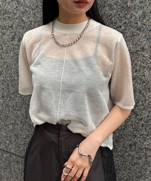 &g'aime(アンジェム)の「【&g'aime】バックデザインニット Back Design Knit(ニット/セーター・レディース・ブラック/キナリ/モカ・FREE)」の2枚目の写真