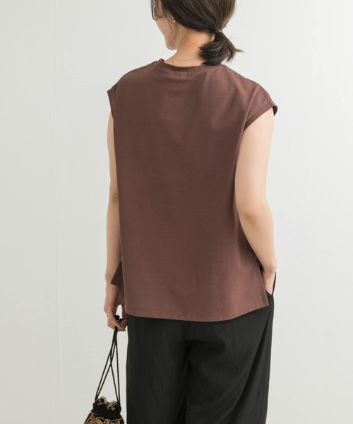 URBAN RESEARCH DOORS(アーバンリサーチドアーズ)の「『接触冷感/UVカット』ドライカノコフレンチプルオーバー(Tシャツ/カットソー・レディース・イエロー/ブラウン/オフホワイト/ライトブルー・MEDIUM)」の6枚目の写真