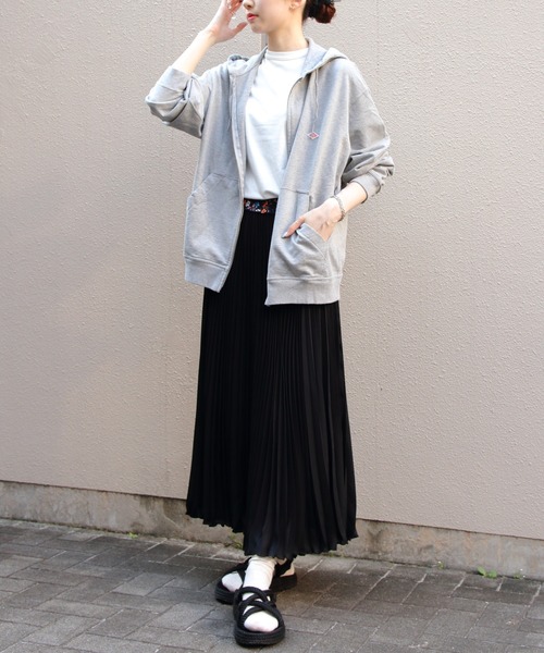 DANTON（ダントン）の「DANTON/ダントン　ジップフーディ　 ZIP HOODIE　DT-C0407 CIN　（メンズ）（パーカー・メンズ・グレー/チャコールグレー/ナチュラル・40/42）」の10枚目の写真