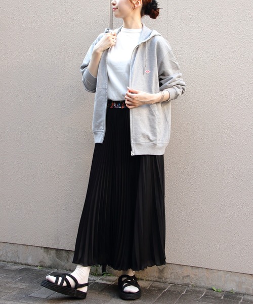 DANTON（ダントン）の「DANTON/ダントン　ジップフーディ　 ZIP HOODIE　DT-C0407 CIN　（メンズ）（パーカー・メンズ・グレー/チャコールグレー/ナチュラル・40/42）」の11枚目の写真