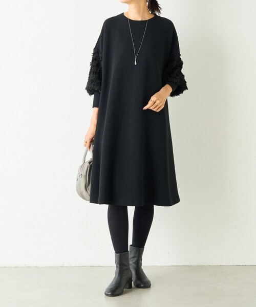 【タグ付き新品】 ビアズリー 袖パフワンピース　ブラック 袖パフジャガードワンピース（ワンピース）｜BEARDSLEY