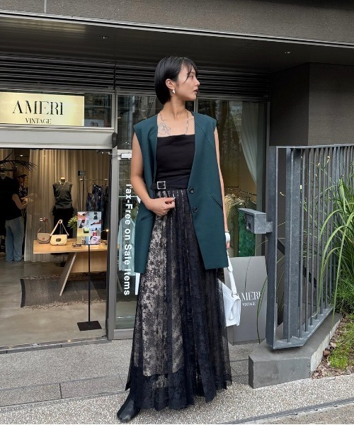 LAYERED LACE PLEATS SKIRT（スカート）｜Ameri（アメリ）の